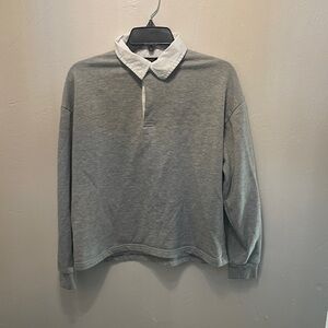 Forever 21 Heather Gray Top with White Collar